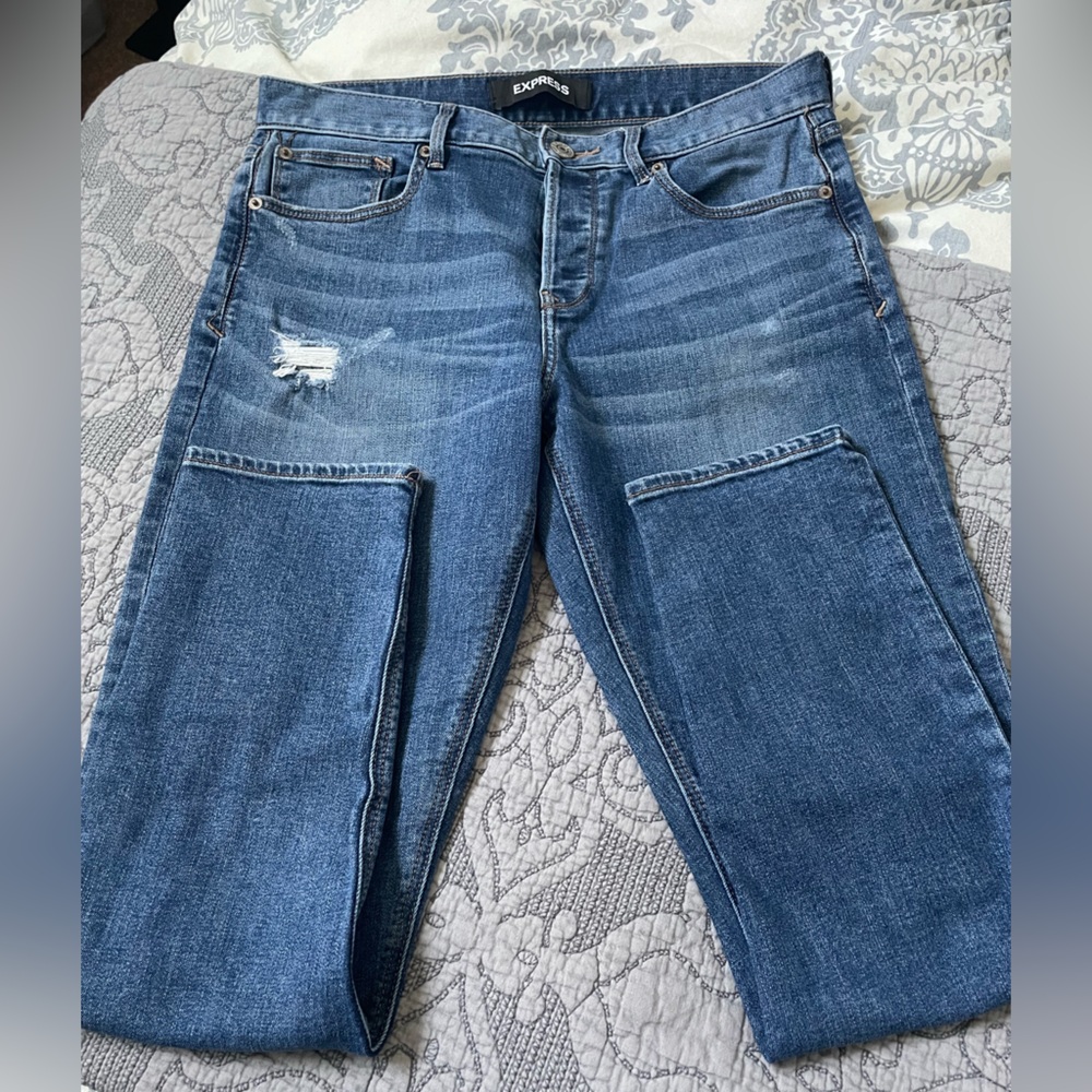 Express Button-fly Jeans - Picture 3 of 5
